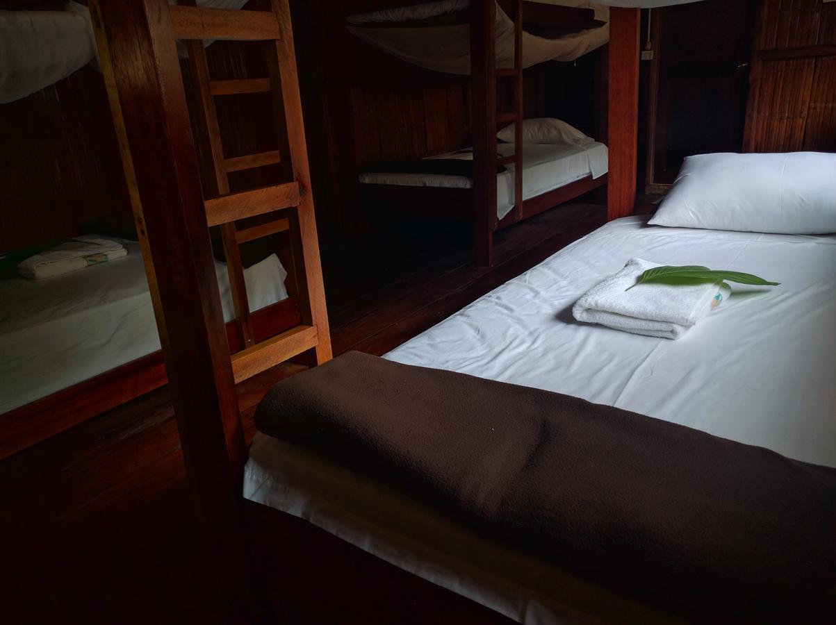 Green Forest Ecolodge Puerto Montufar Eksteriør bilde